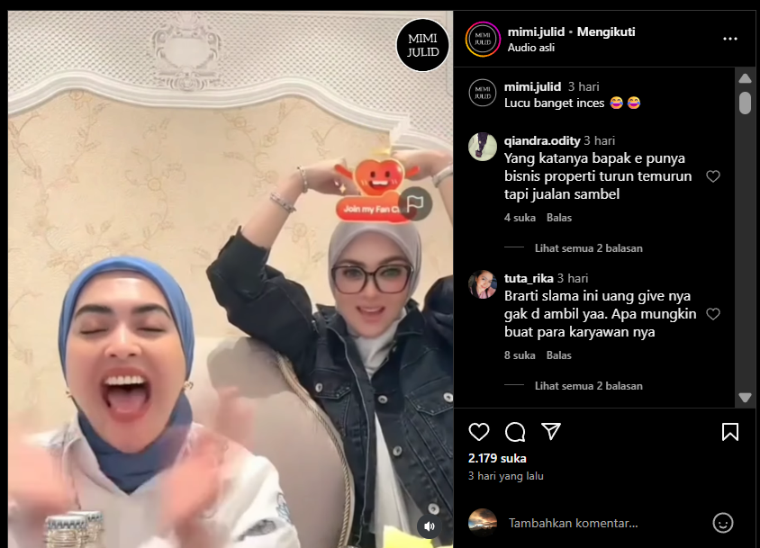 Aksi Kocak Syahrini saat live TikTok